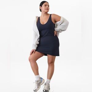 Athleta transcend dress size L NWT